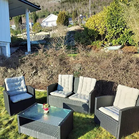 Rom Med Eget Bad Og Fin Utsikt Preikestolen Bed & Breakfast Jorpeland