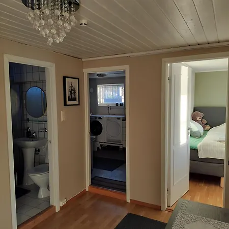 Bed & Breakfast Rom Med Eget Bad Og Fin Utsikt Preikestolen 3*