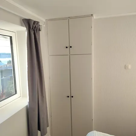 Rom Med Eget Bad Og Fin Utsikt Preikestolen Jørpeland