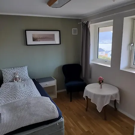 Bed and breakfast Sjarmerende Sted Med Vakker Utsikt - Naer Preikestolen